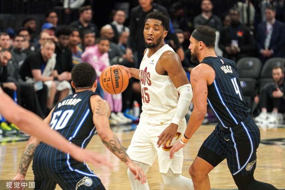 一个稳定且 一个稳定且